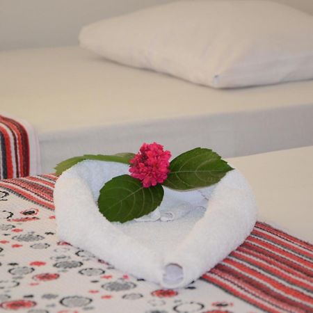 Dilek Hotel Menderes ภายนอก รูปภาพ