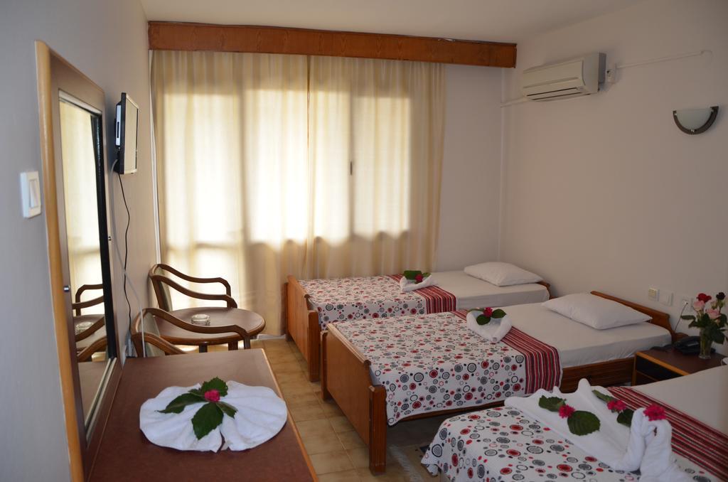 Dilek Hotel Menderes ภายนอก รูปภาพ